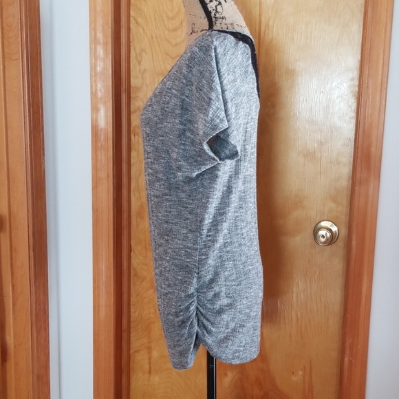 Maurices sweater - Picture 2 of 7